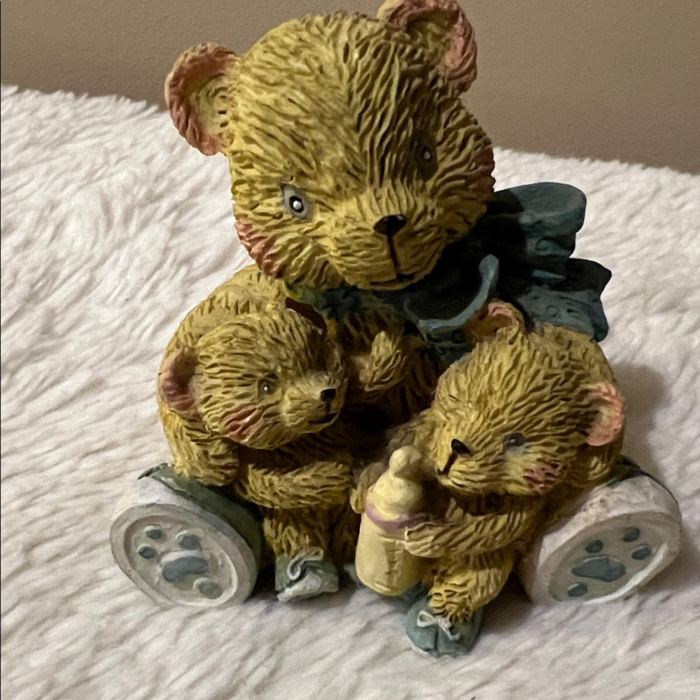 Cherished Teddies Cub at the beach and teddy bear, mom and cub figurine. - Picture 2 of 8